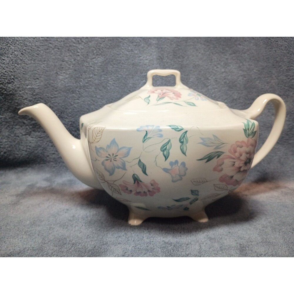 Johnson Brothers Lynton Floral Teapot w/Lid Made England Pink Blue Cottagecore